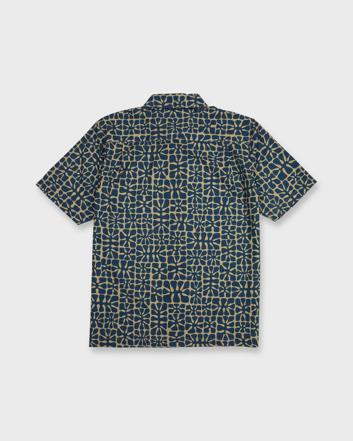 Waterman-Coral-Sea-Performance-Short-Sleeve-Shirt-Dark-Denim-7