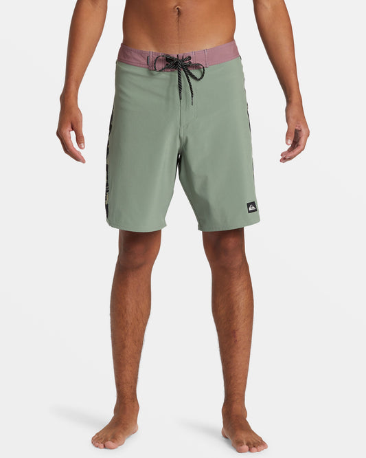 Surfsilk-Arch-19"-Boardshorts-Sea-Spray-1