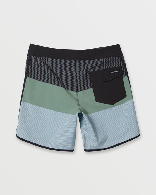 Surfsilk-Tijuana-19"-Boardshorts-Black-2