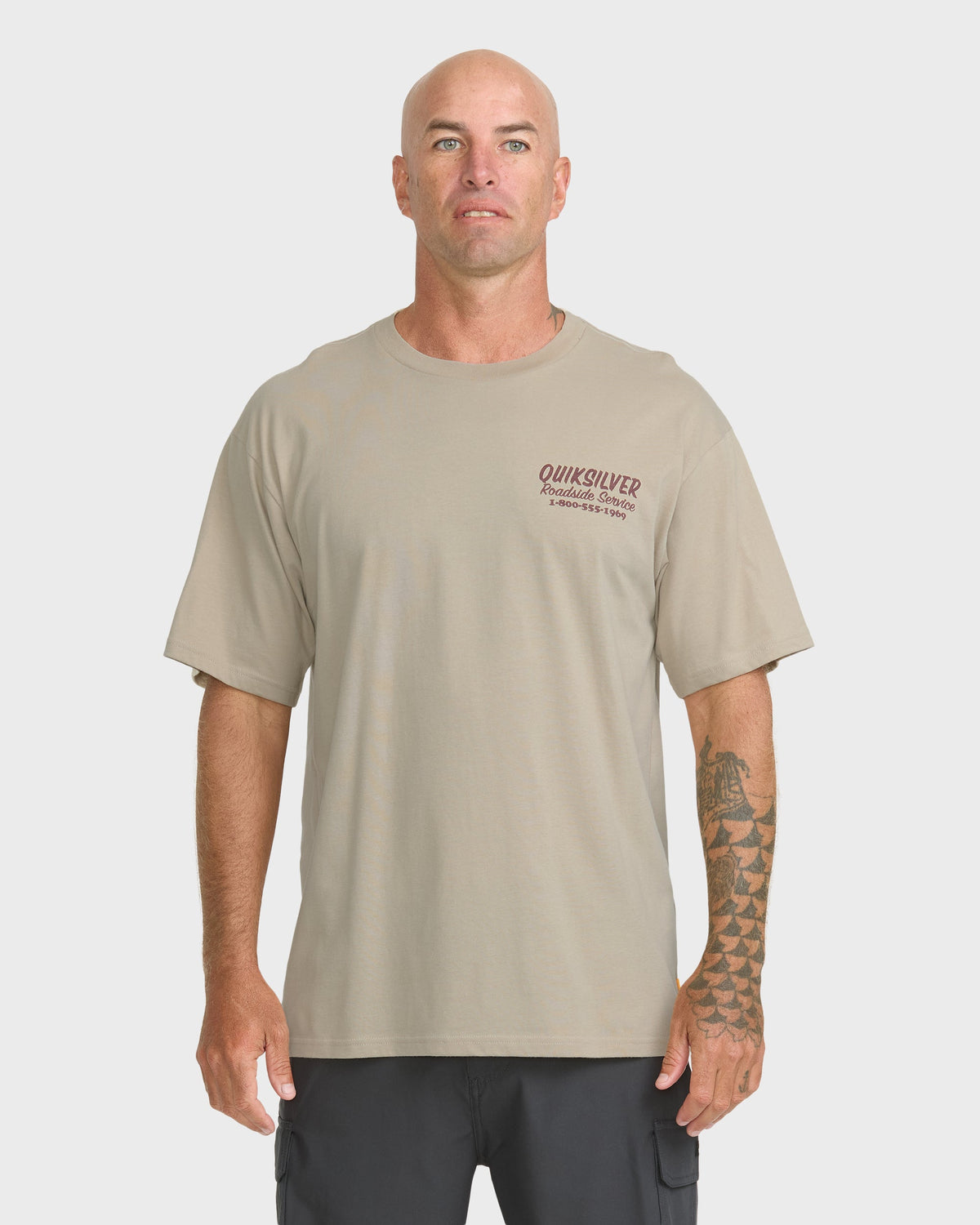 ROADSIDE-SERVICE-QMT0-PLAZA-TAUPE-1