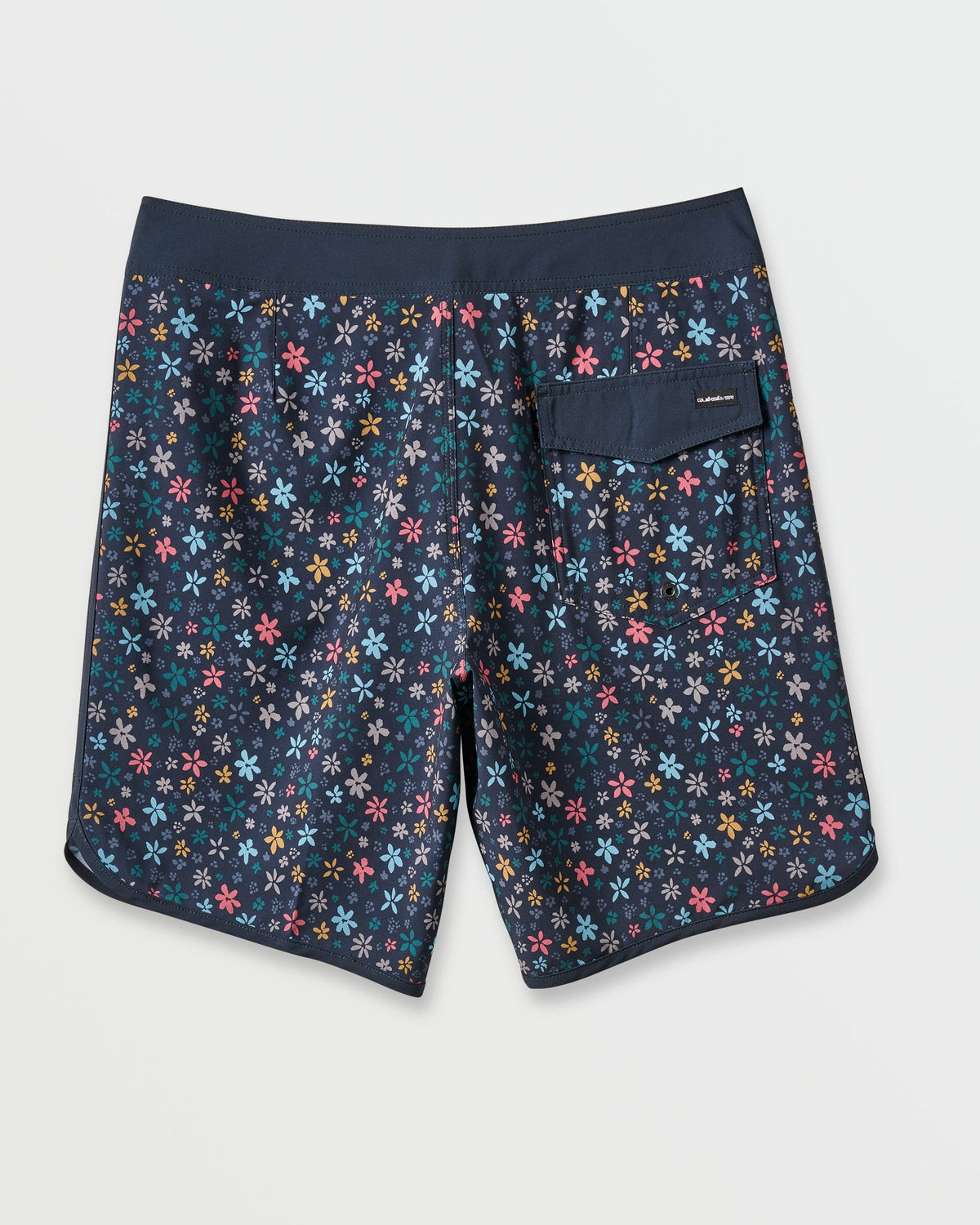 Surfsilk-Scallop-Ditsy-19"-Boardshorts-Black-5