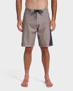 Mercury-99-21"-Boardshorts-Elmwood-1