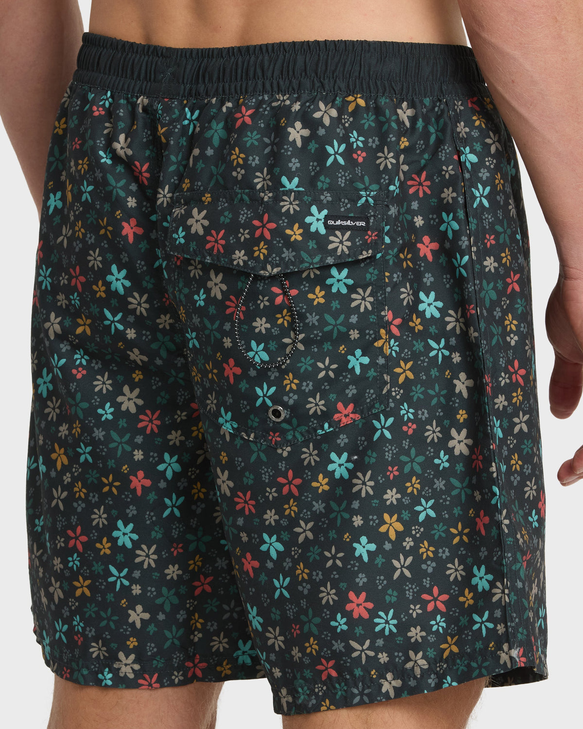 Everyday-Ditsy-Floral-Swim-Trunks-Black-5